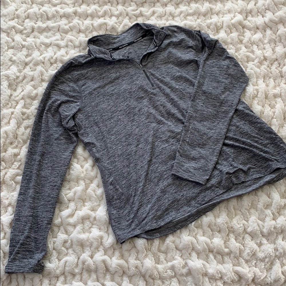 Activewear top